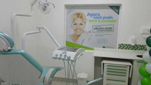 Odontocompany SBC-Centro Dentista-Implantes-Protocolo-Próteses-Aparelho-Facetas-Canal-Harmonização-Cirurgias-Clinico Geral