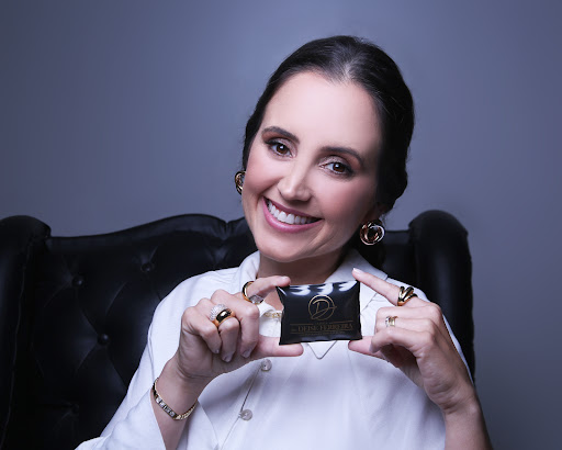 Clínica Dra. Deise Ferreira - Odontologia Especializada